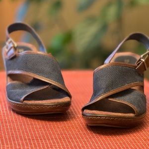 Navy Blue pump shoes